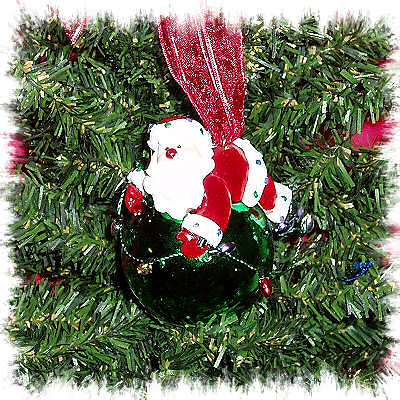 CERAMIC SANTA ORNAMENT