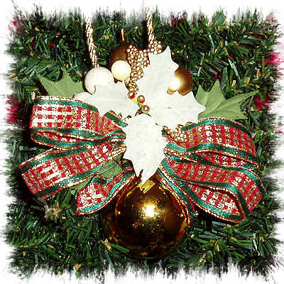 ELEGANT, VICTORIAN ORNAMENT
