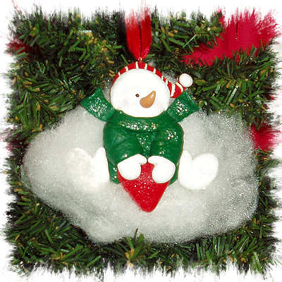 RESIN WISHING HEART SNOWMAN